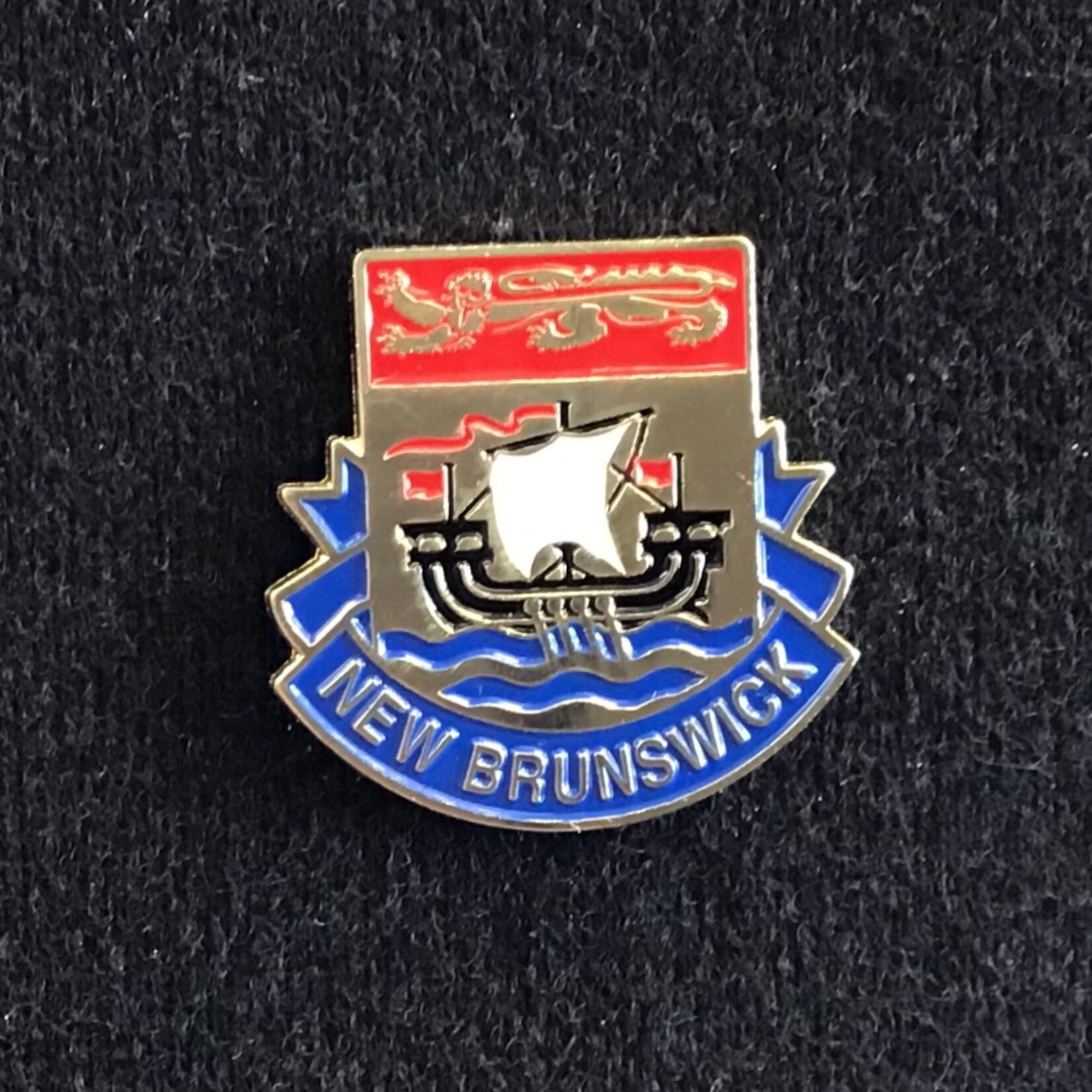 Lapel Pin NB Crest
