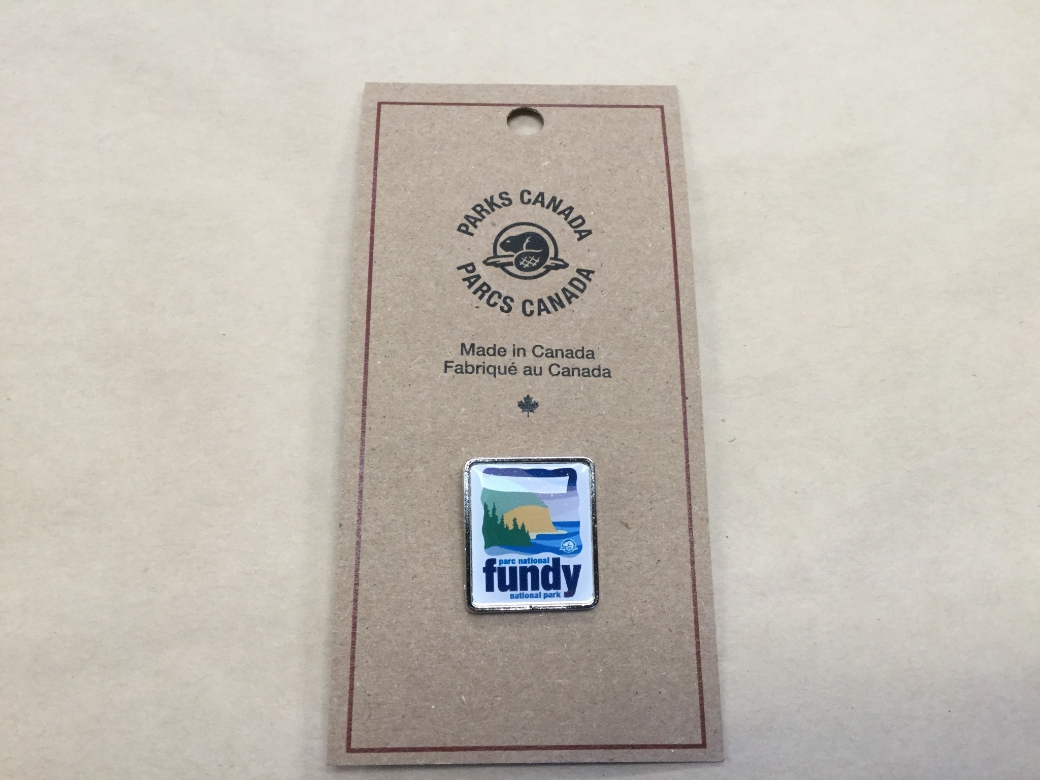 Lapel Pin Parks Canada Signature Series