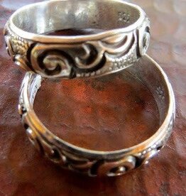 Nepal Ring Carved in Tibetan Cloud Pattern Design M - Nepal