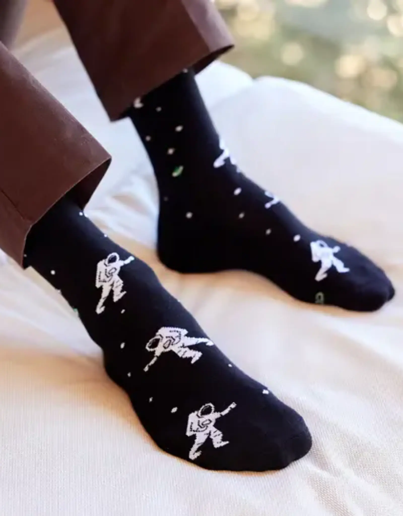 India Socks that Protect Space Exploration M - India