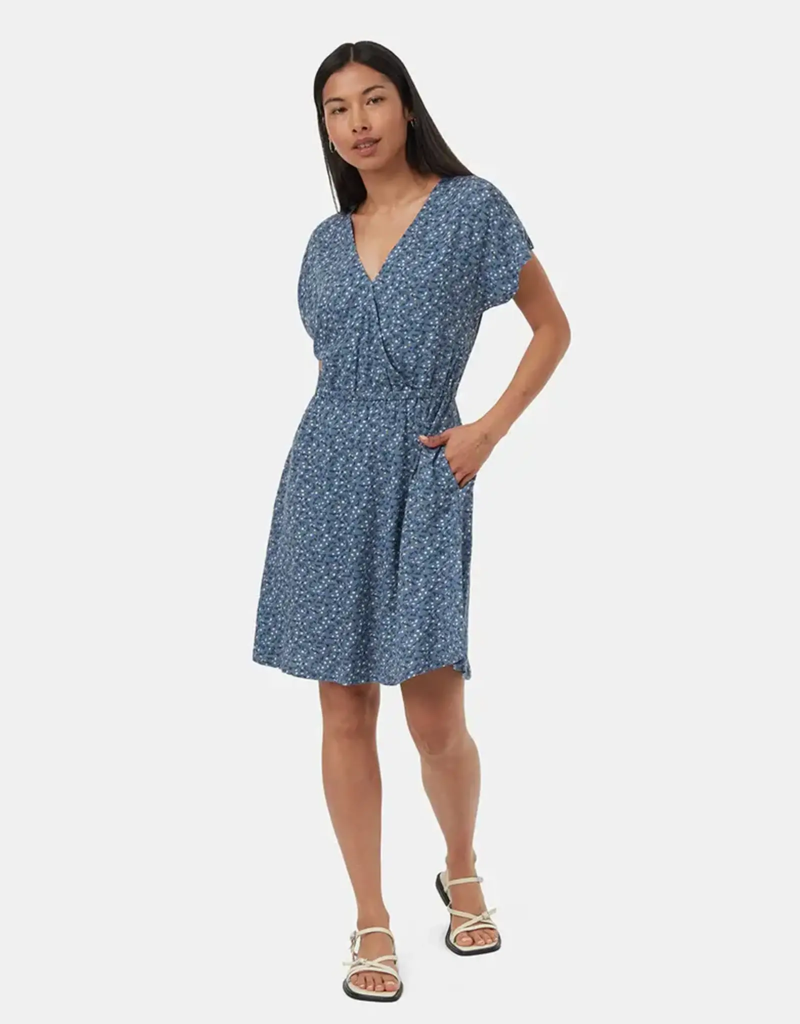 Canada Dress W Kits  Canyon Blue Flourish Floral Large