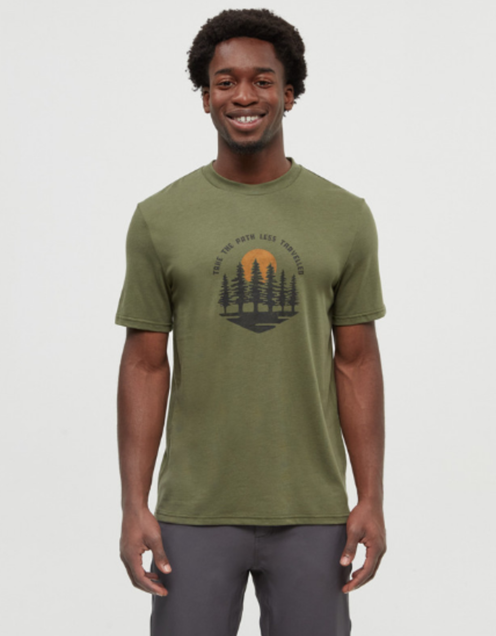 Canada T-Shirt M Path Less Travelled Deep Olive Burnt Caramel Medium