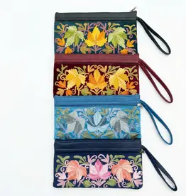 Kashmir Wristlet/Clutch Embroidered Green - Kashmir