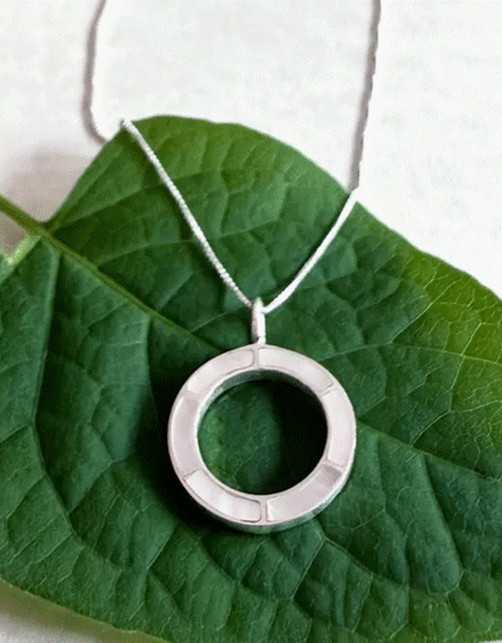 Indonesia Necklace Mother of Pearl Inlay Sterling Silver - Indonesia
