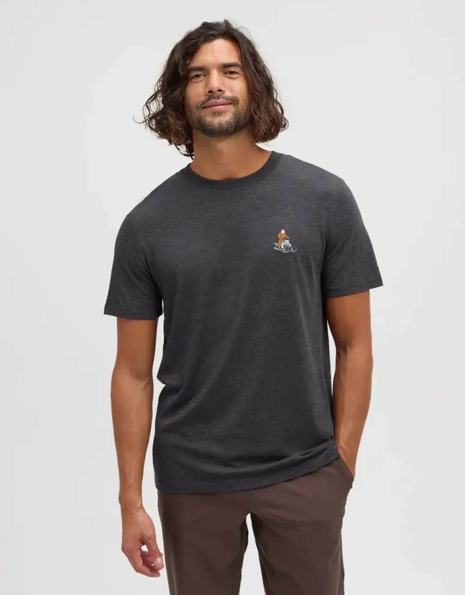 Canada T-Shirt M Sasquatch Meteorite Black Heather Smowmobile Embroided Large