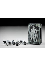 Beadle and Grimm 16ct Character Class Dice: Fighter