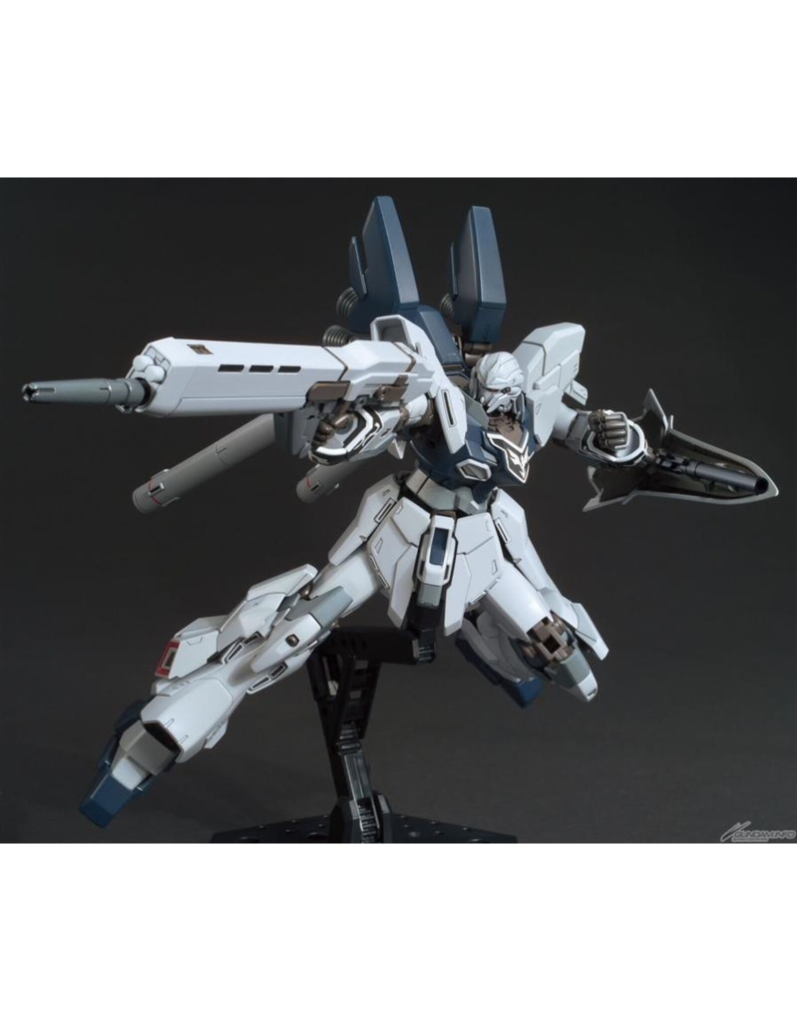 Bandai Gundam Gunpla: HGUC 1/144 - Gundam NT, #217 Sinanju Stein (Narrative Ver.)