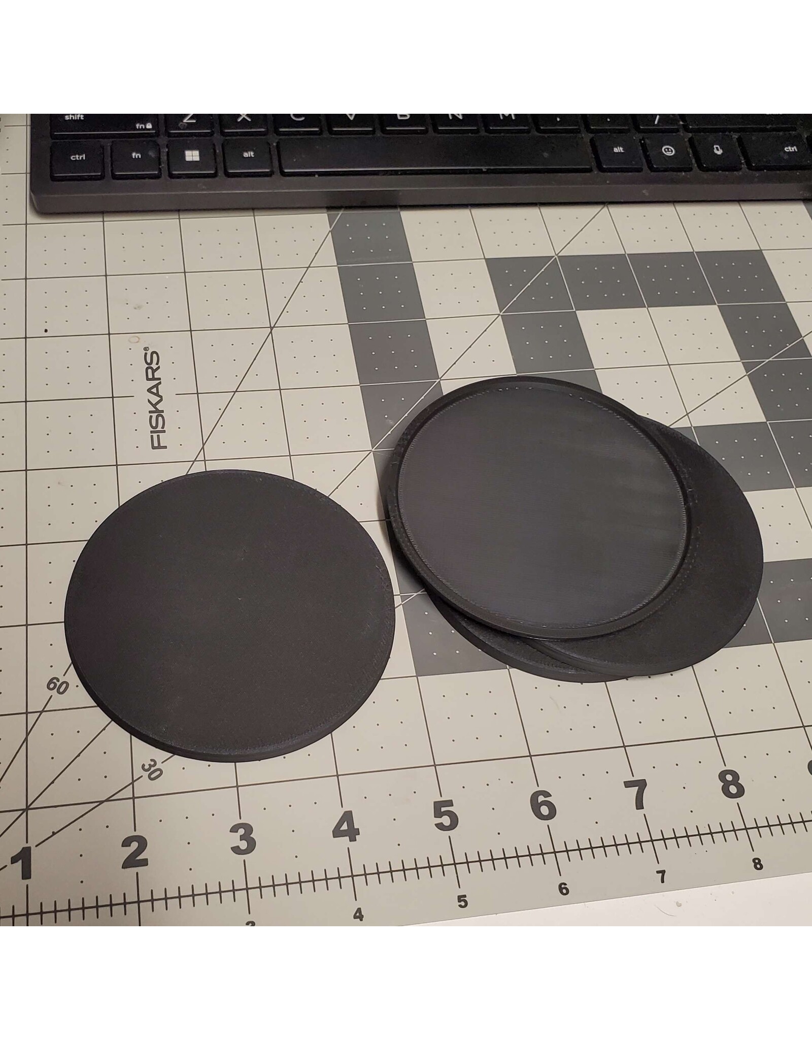 Black Diamond Games 90mm Miniature Base - Individual