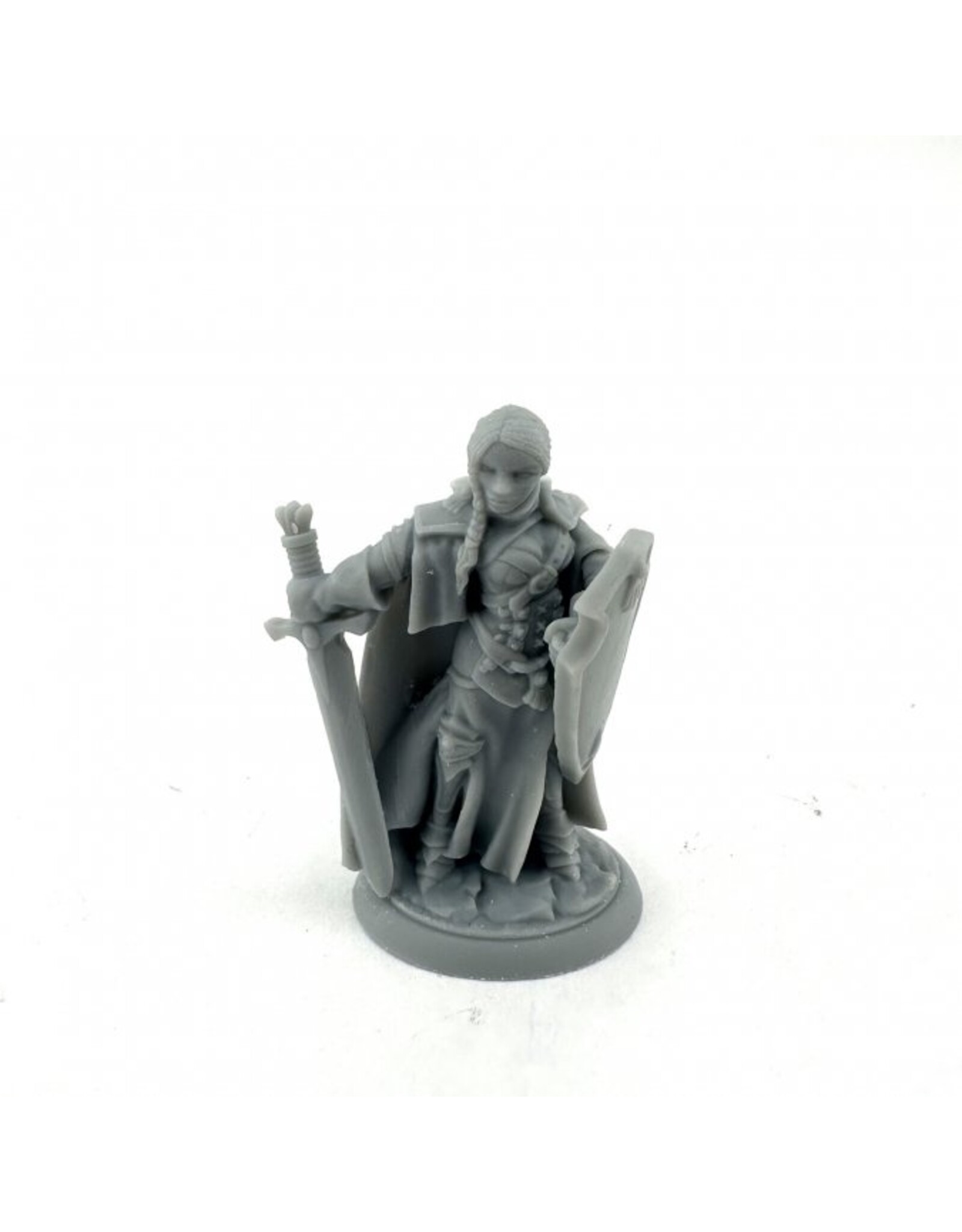 Reaper Isabeau Laroche, Female Paladin