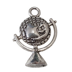 Globe Charm 16x22mm 3pcs.