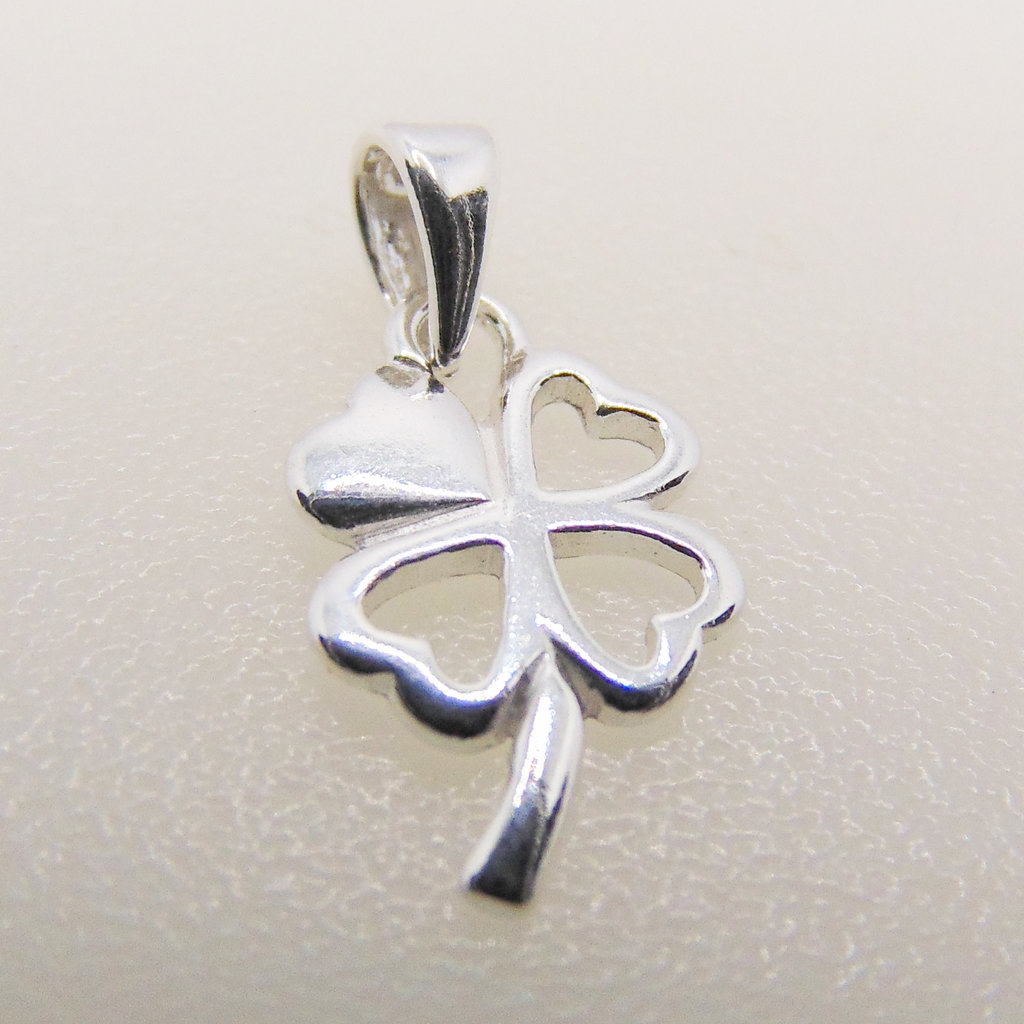 Bead World Four Leaf Clover Heart Sterling Silver Pendant 13mm