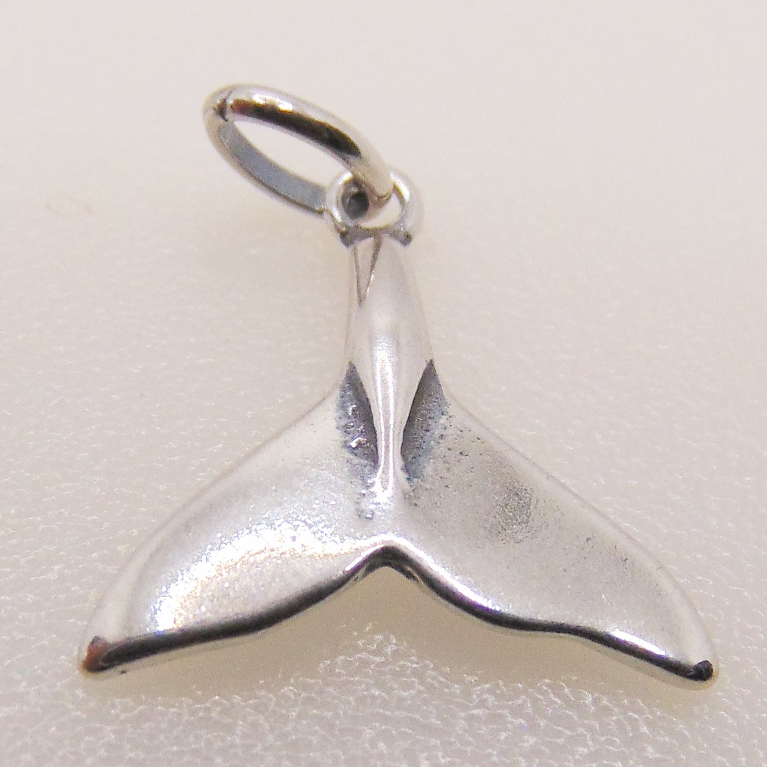Bead World Whale Tail Sterling Silver Pendant 12x15mm - Bead