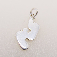 Bead World Footprints Sterling Silver Pendant 9x13mm