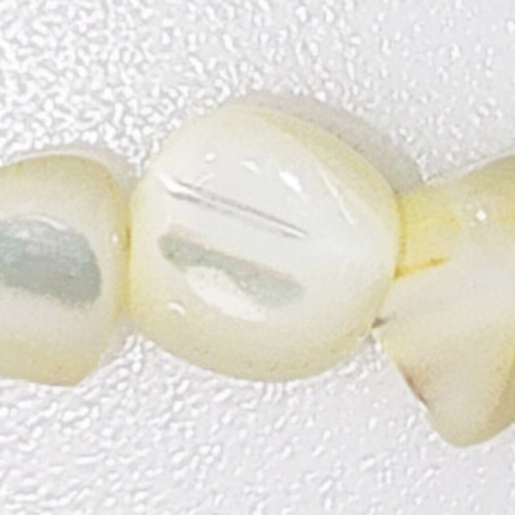 Nuggets Mother of Pearl 16" Strand