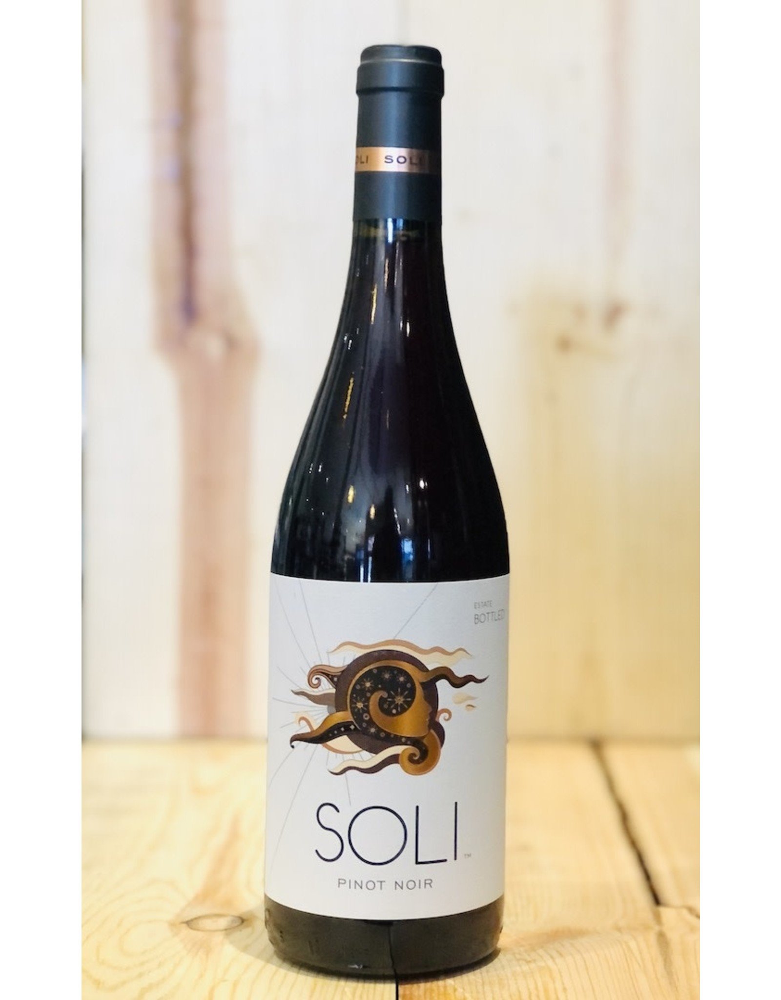 Wine Soli Pinot Noir