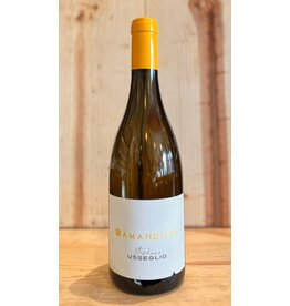 Wine Stephane Usseglio 'Les Amandiers' Blanc