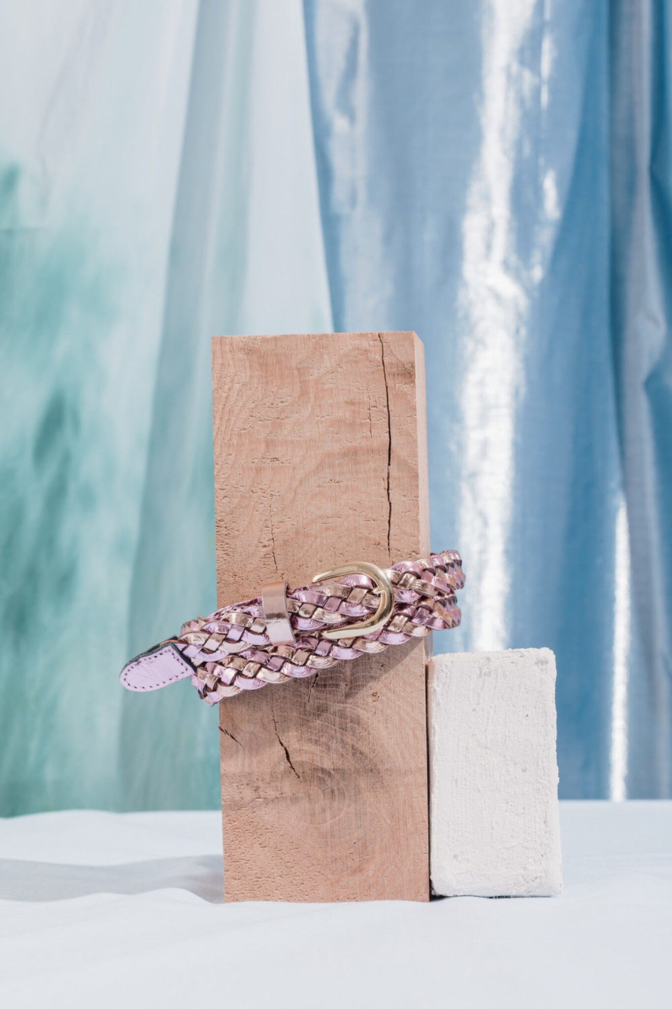 Des petits top hauts ceinture