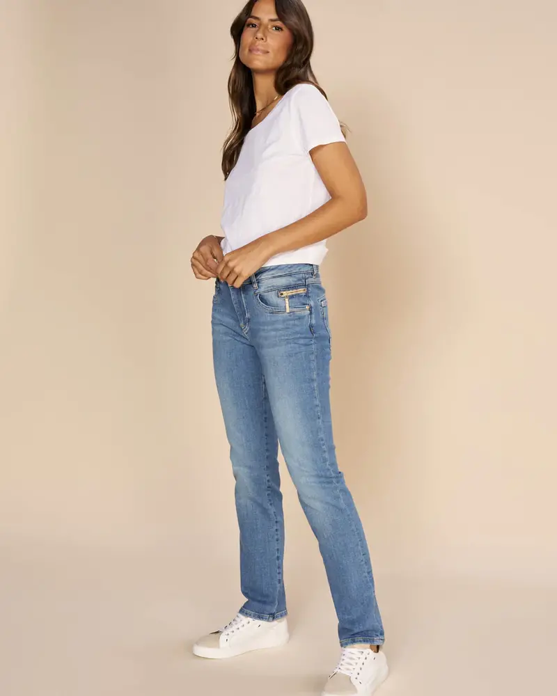 Carla Naomi Group Jeans MOS MOSH CANADA Melanie X Boutiques
