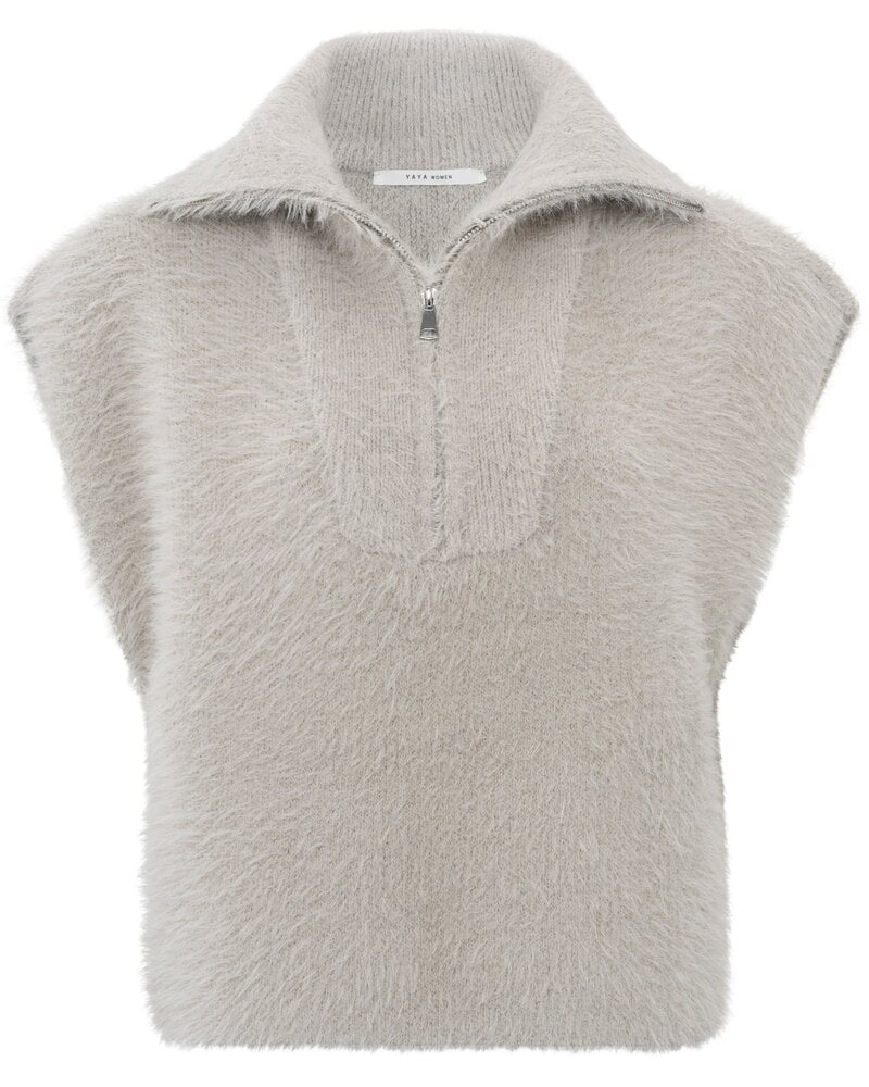 YAYA Sleeveless fluffy sweater with collar