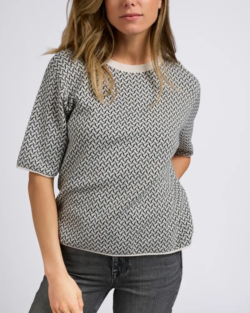 YAYA Jacquard knitted t-shirt