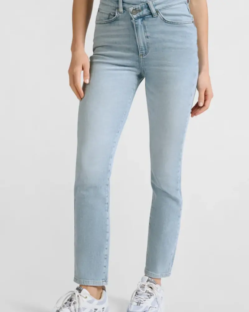 YAYA JEAN À BANDE DE TAILLE CROISÉE