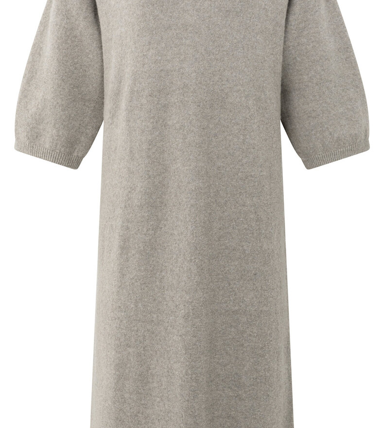 ROBE TRICOTÉE À COL EN V