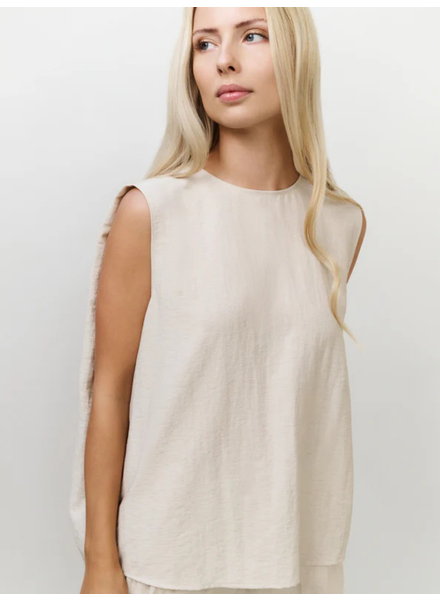 YAYA SLEEVELESS TOP YAYA SLEEVELESS TOP