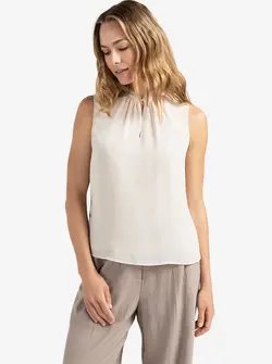 SLEEVELESS TOP