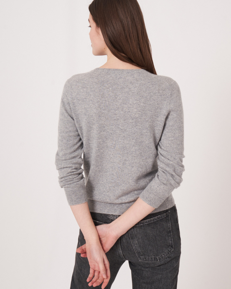 REPEAT SWEATER