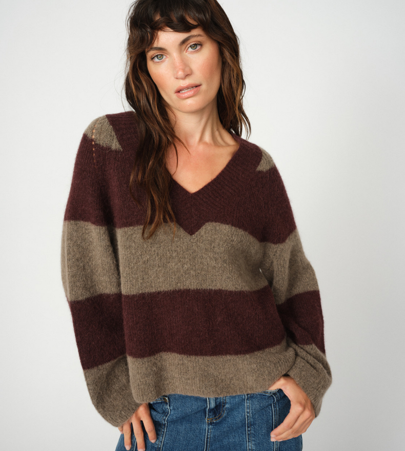 MMTACI STRIPE LS V-NECK KNIT