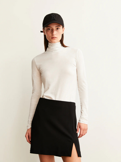 GRAZILIANAA TURTLENECK