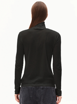 GRAZILIANAA TURTLENECK