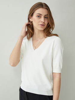 MILLA V-NECK