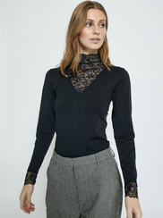 VANESSA LONG SLEEVES