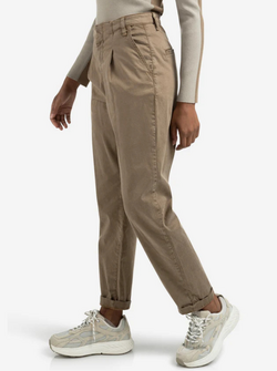 PLEATED TROUSERS