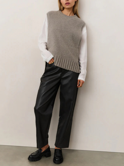 FAUX LEATHER TROUSER