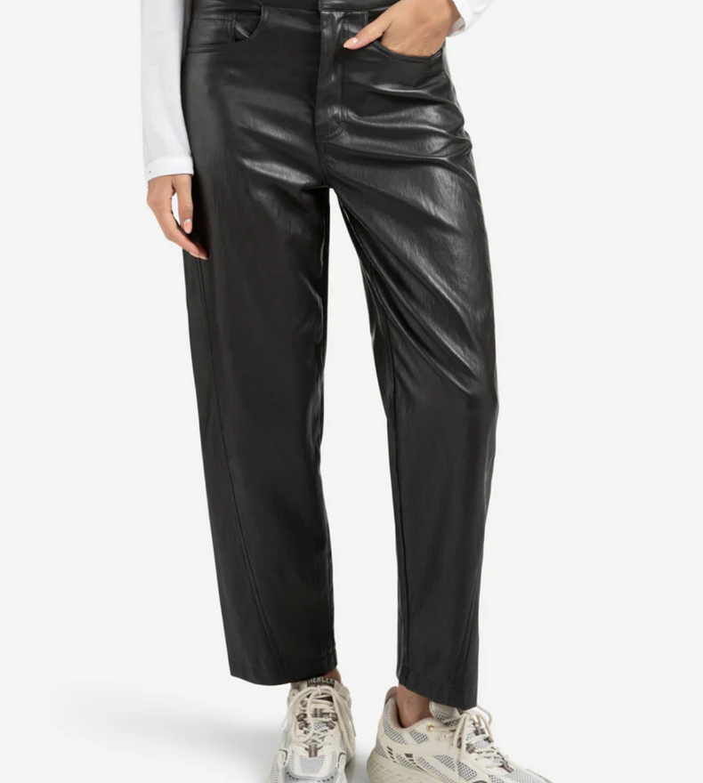 FAUX LEATHER TROUSER