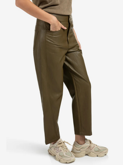 PANTALON EN IMITATION CUIR