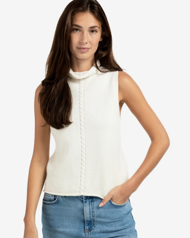 YAYA SLEEVELESS SWEATER