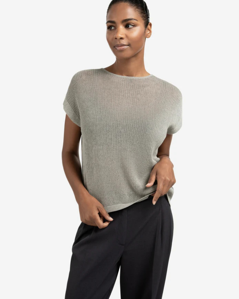 YAYA SLEEVELESS SWEATER