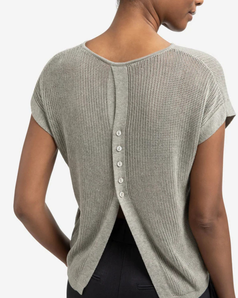 YAYA SLEEVELESS SWEATER