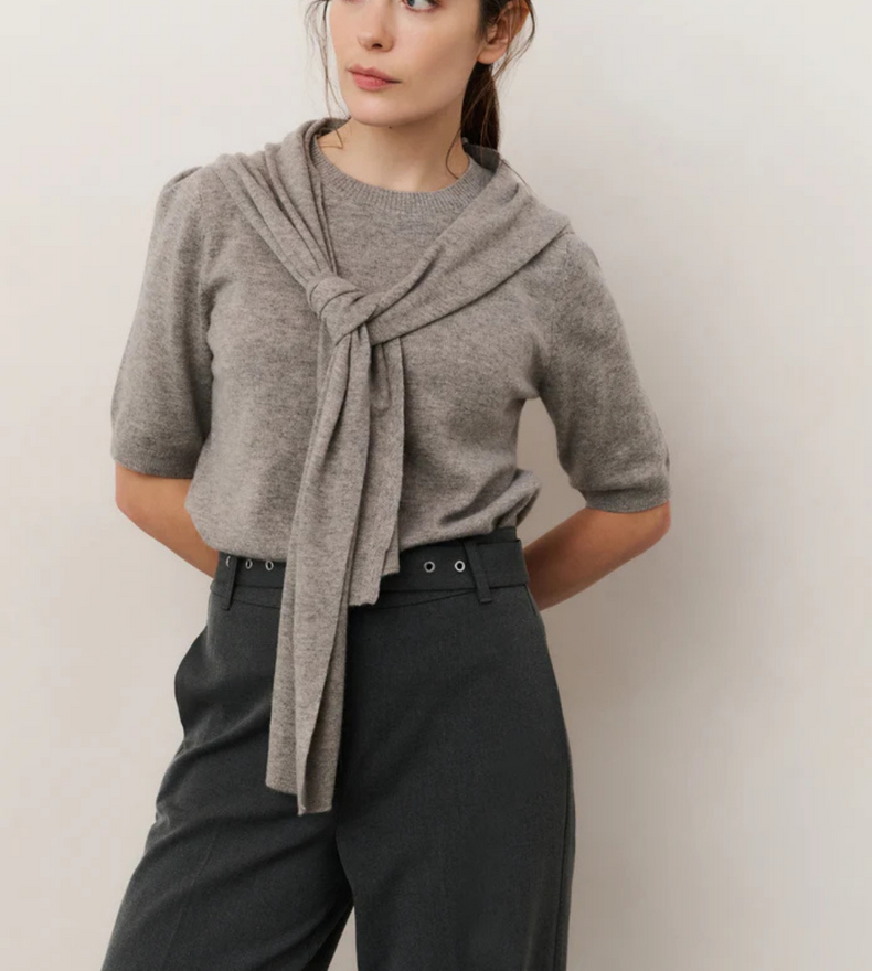 SHORT SLEEVE SWEATER