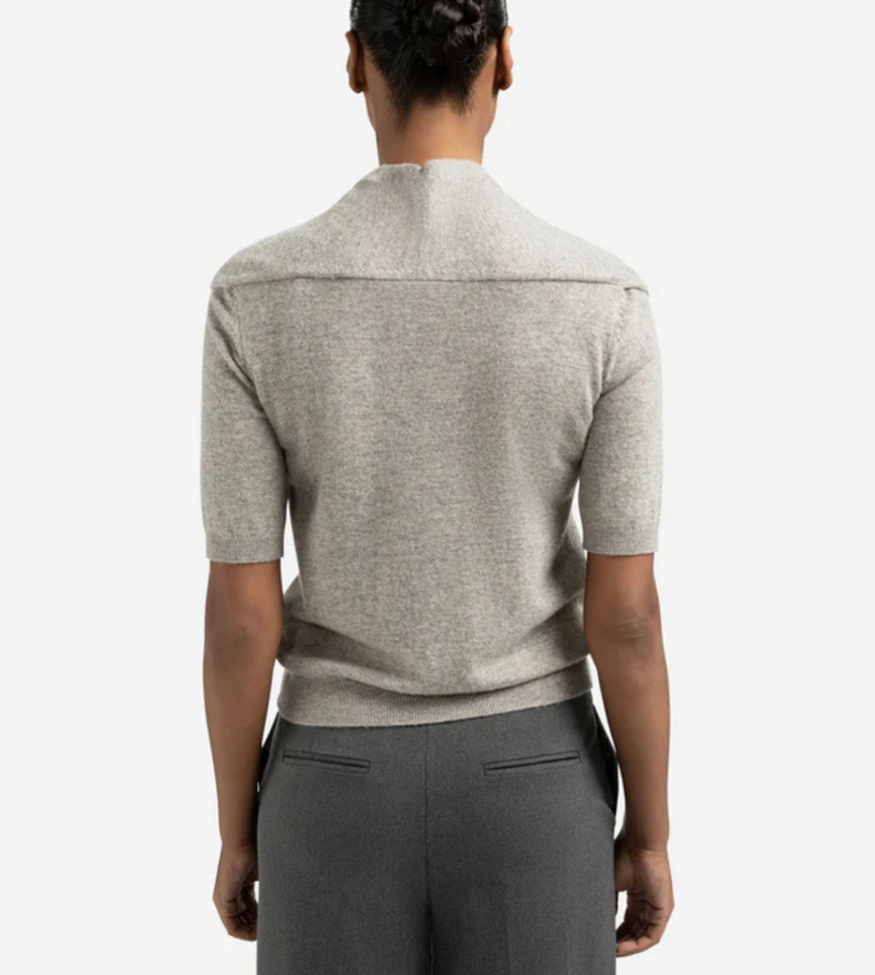 SHORT SLEEVE SWEATER