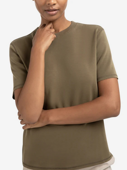 T-SHIRT À MANCHES COURTES