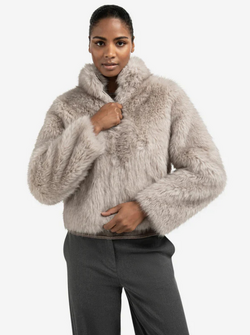 VESTE EN FAUSSE FOURRURE