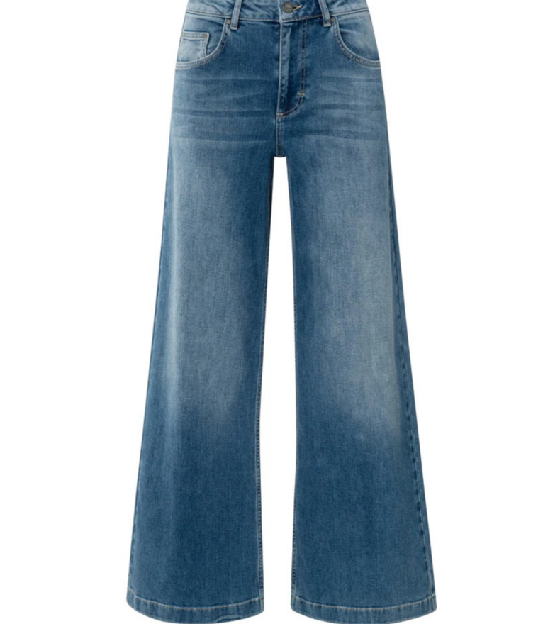 LOOSE FIT JEANS