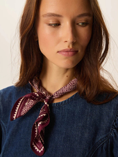 DES PETITS HAUTS NYBICHE SCARF