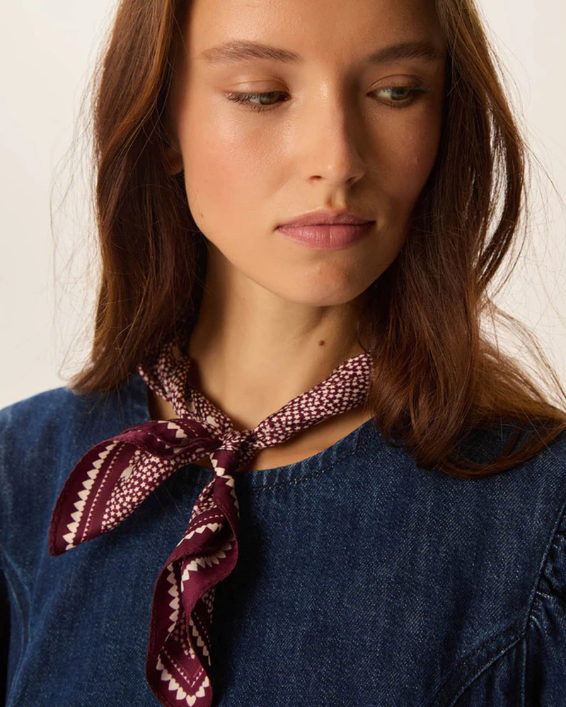 DES PETITS HAUTS FOULARD NYBICHE