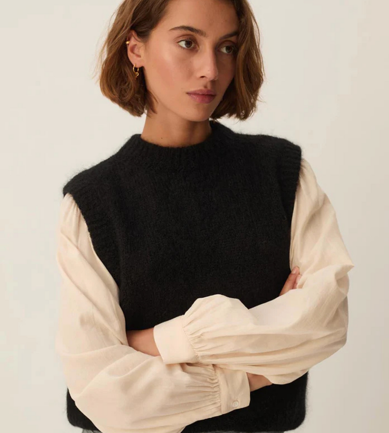 PULL SANS MANCHES ALBERTO