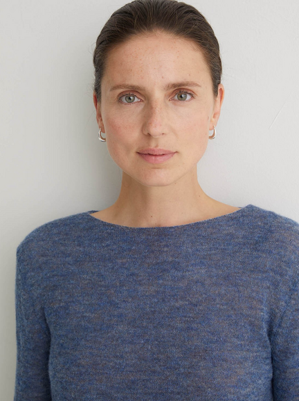 MERI BOAT NECK SWEATER